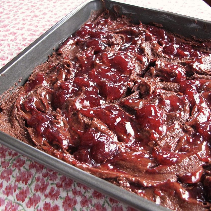Pan of jam-swirled chocolate strawberry brownie batter