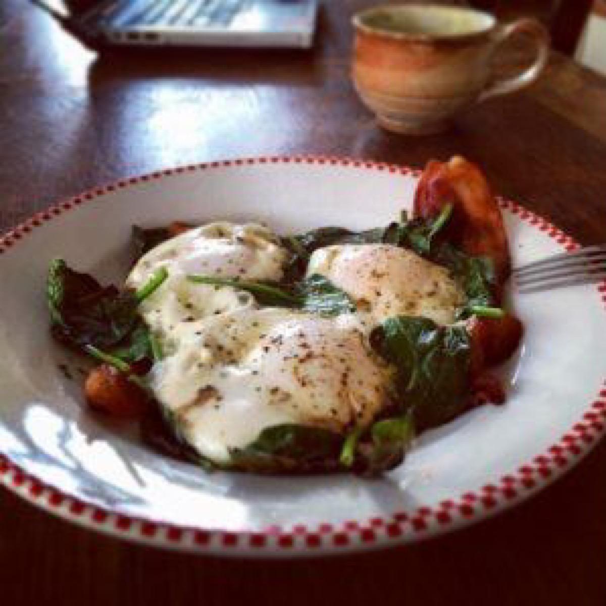 Slow carb breakfast of bacon, eggs, and spinach