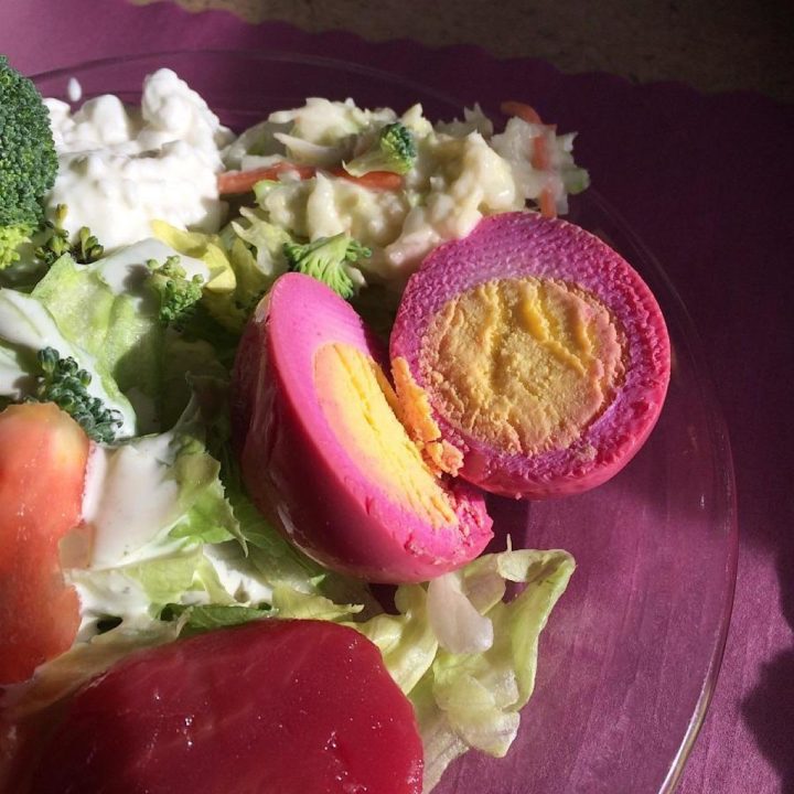 Pickled Pink Beet Eggs: Low Carb Snack