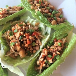 Lettuce wrap with Asian chicken filling