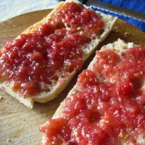 Grated heirloom tomatoes on garlic-rubbed toast