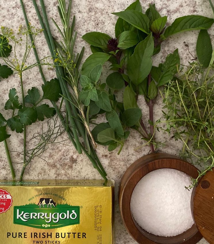 Ingredients for preserving fresh herbs as herbal salts