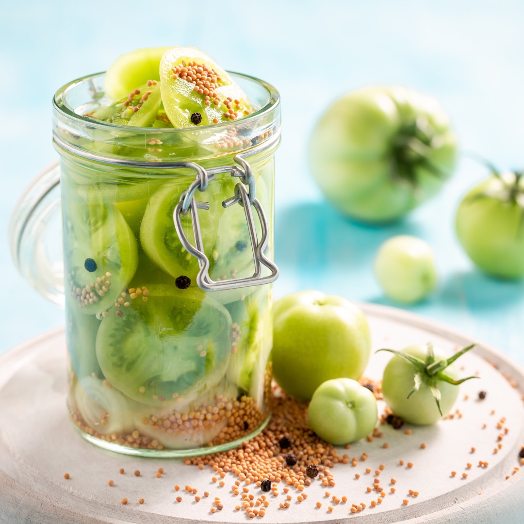 Refrigerator Pickled Green Tomatoes