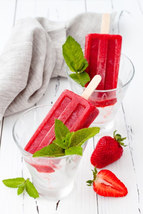 Strawberry paletas (ice pops).