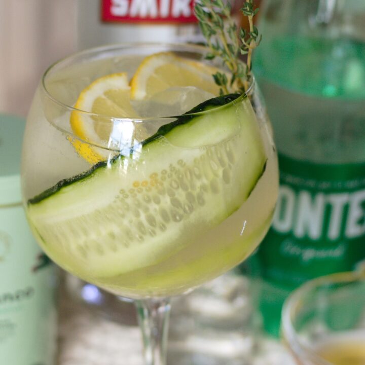 White Tea Cocktail With Cucumber & Sparkling Water