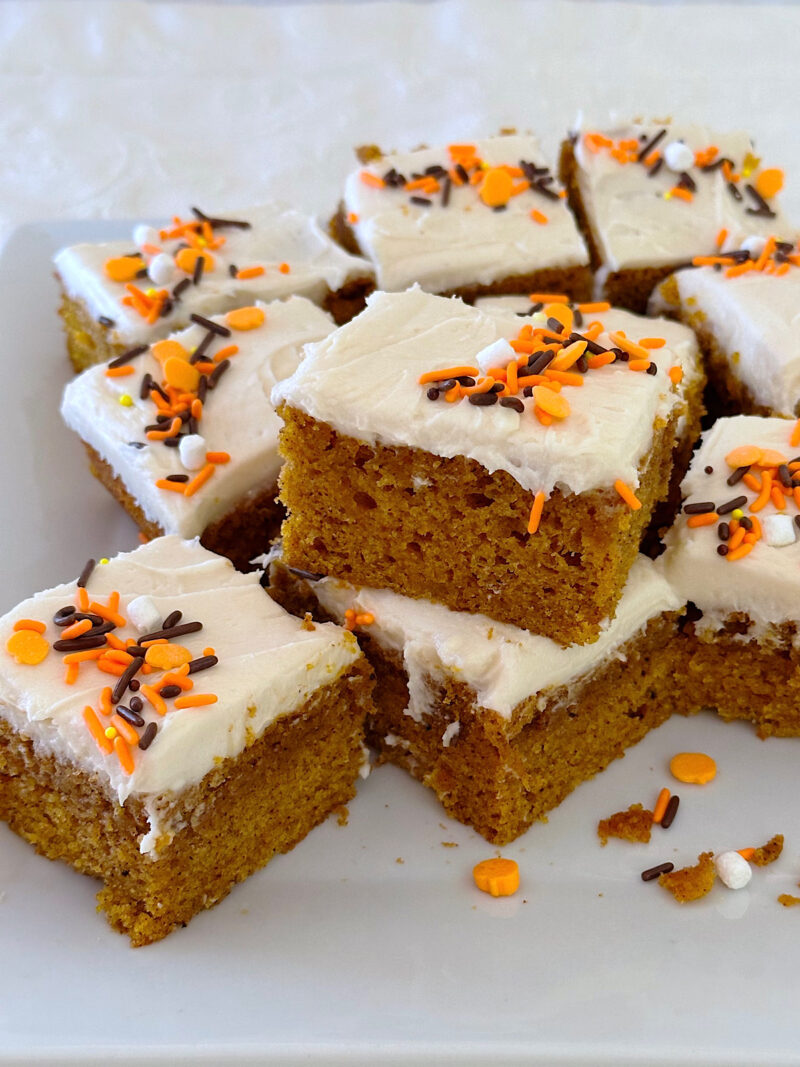 Pumpkin spice bars with cream cheese frosting