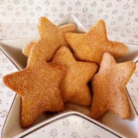 Mexican shortbread cookies in star shape.