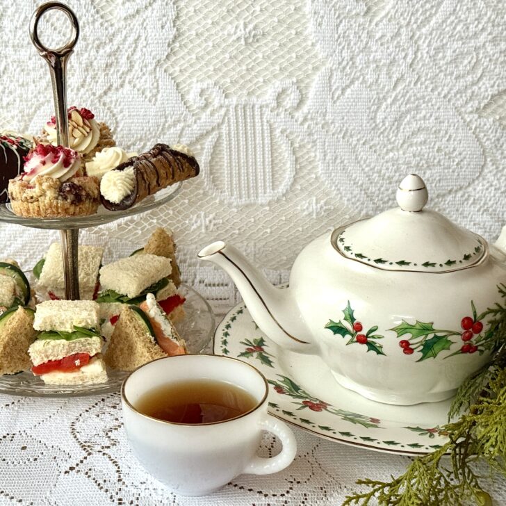 What&rsquo;s the Difference Between Afternoon Tea and High Tea?